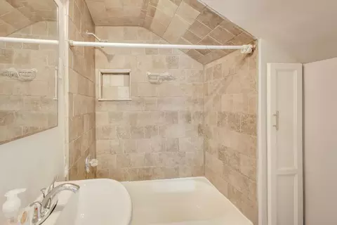 764 2nd Ave, Aurora, IL 60505 photo 18