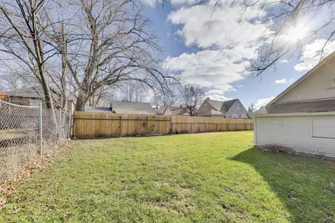 764 2nd Ave, Aurora, IL 60505 photo 26