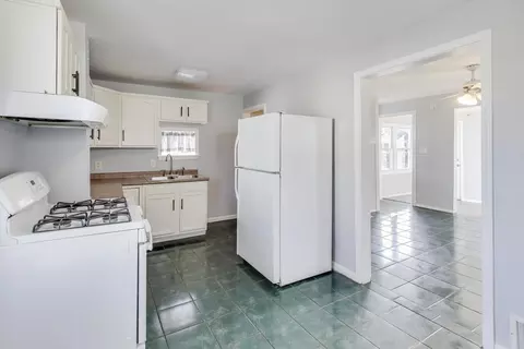 764 2nd Ave, Aurora, IL 60505 photo 7