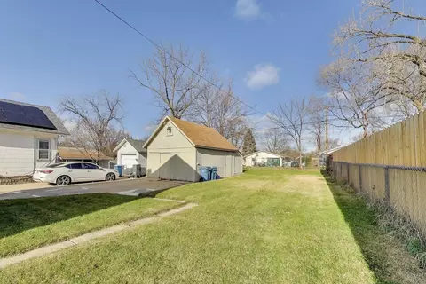 764 2nd Ave, Aurora, IL 60505 photo 24