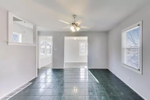 764 2nd Ave, Aurora, IL 60505 photo 6