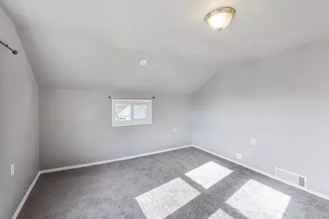 764 2nd Ave, Aurora, IL 60505 photo 14