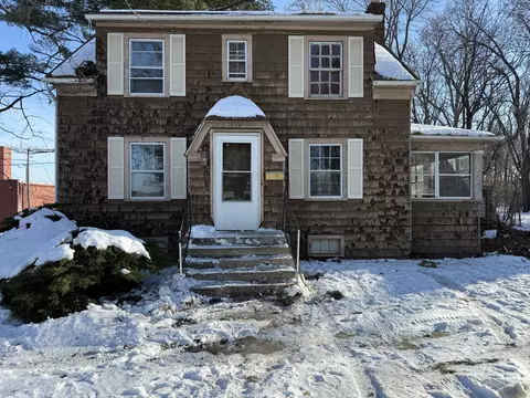 114 Ashley Ave, Rockford, IL 61102