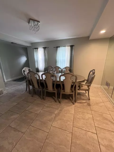 Dining - 937 E 84th Pl, Chicago, IL 60619 photo 3 of 3