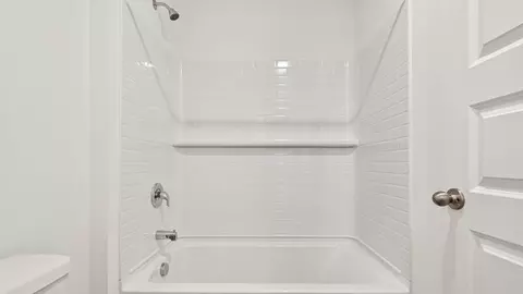 Bath - Undisclosed, Manhattan, IL 60442 photo 3 of 4