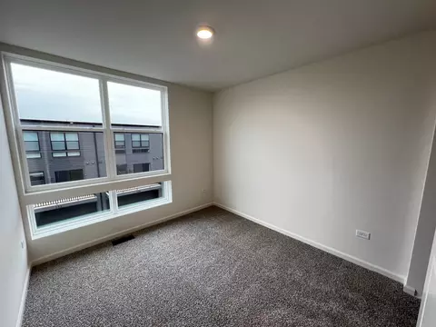 Bedroom - 375 Summit Cir, Lombard, IL 60148 photo 2 of 7