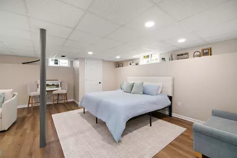 Bedroom - 1420 E Cap Cir, Bourbonnais, IL 60914 photo 2 of 3