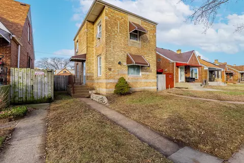 11042 S Avenue J, Chicago, IL 60617