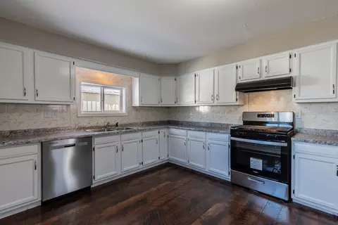 Kitchen - 522 E 5th St, Kewanee, IL 61443 photo 1 of 1
