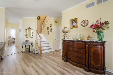 Entry Way - 20524 Mcgilvray Dr, Crest Hill, IL 60403 photo 1 of 3