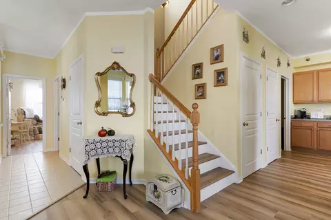 Entry Way - 20524 Mcgilvray Dr, Crest Hill, IL 60403 photo 3 of 3