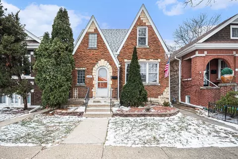 1637 Scoville Ave, Berwyn, IL 60402