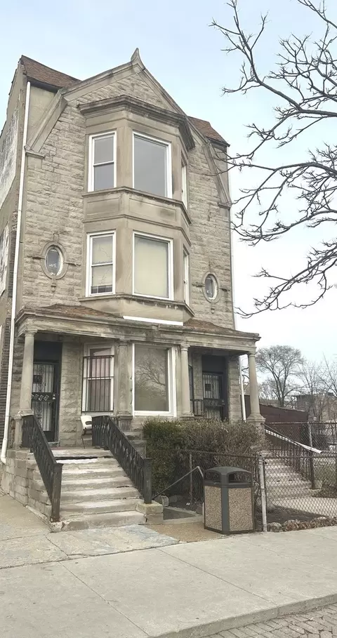 Undisclosed, Chicago, IL 60612
