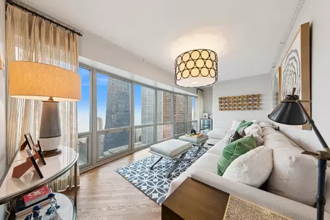 Living - 100 E Huron St #4601, Chicago, IL 60611 photo 4 of 6
