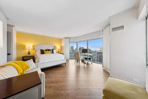 Bedroom - 100 E Huron St #4601, Chicago, IL 60611 photo 1 of 4