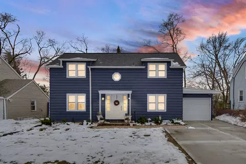 523 N Cedar Rd, New Lenox, IL 60451