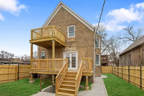 Exterior - 9410 S Champlain Ave, Chicago, IL 60619 photo 4 of 6