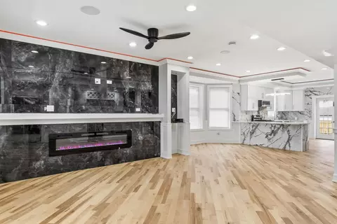 Living - 9410 S Champlain Ave, Chicago, IL 60619 photo 2 of 7