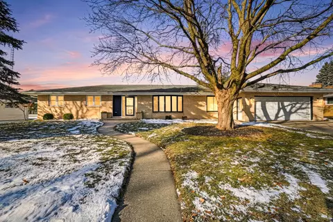 126 Shirley Ave, Rochelle, IL 61068