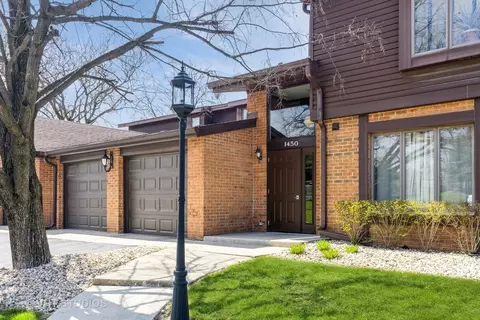 1450 Tanglewood St #1B, Flossmoor, IL 60422