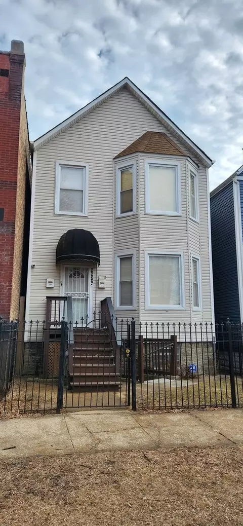 6627 S Evans Ave, Chicago, IL 60637