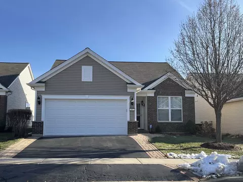 847 Cascade Falls Dr, Elgin, IL 60124