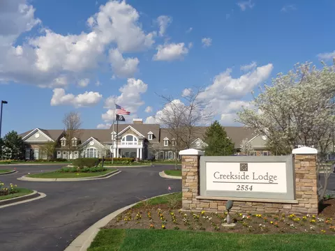 View/Area - 847 Cascade Falls Dr, Elgin, IL 60124 photo 1 of 3