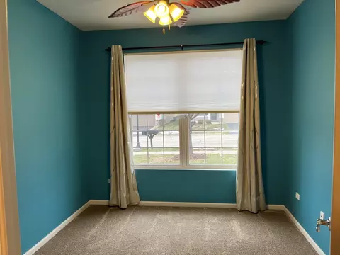 Bedroom - 847 Cascade Falls Dr, Elgin, IL 60124 photo 1 of 1