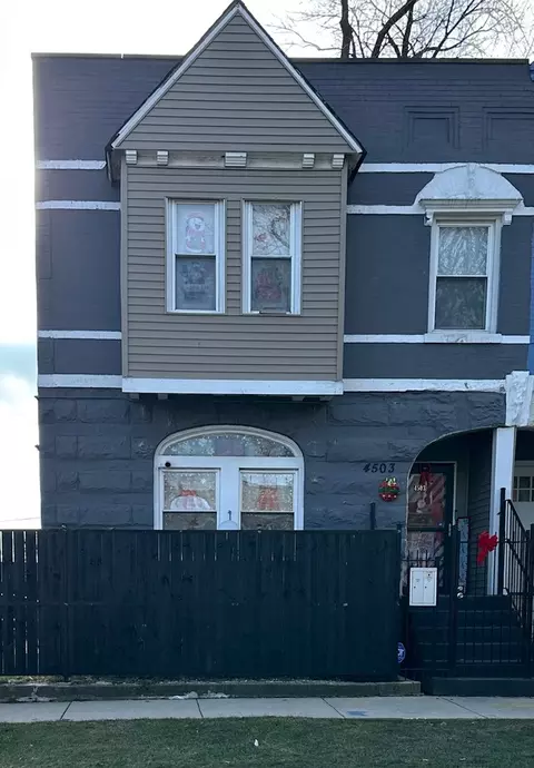 4503 W Congress Pkwy, Chicago, IL 60624