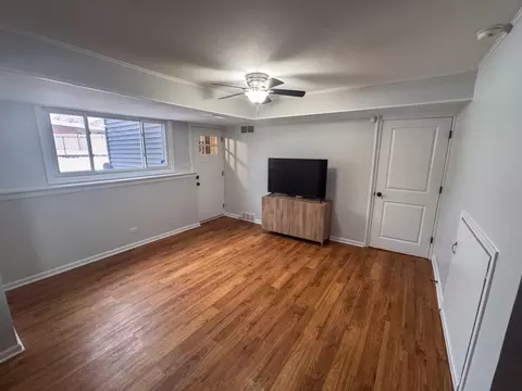 Living - 450 E Park Ave, Elmhurst, IL 60126 photo 1 of 1