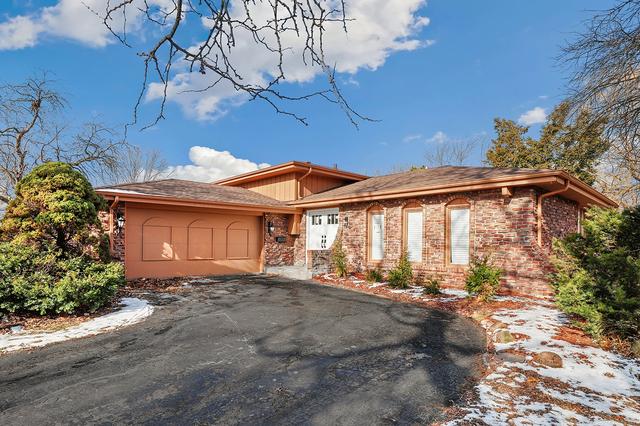 3518 S Manor Dr, Lansing, IL 60438 | MLS# 12537138 | 27 Photos - Movoto