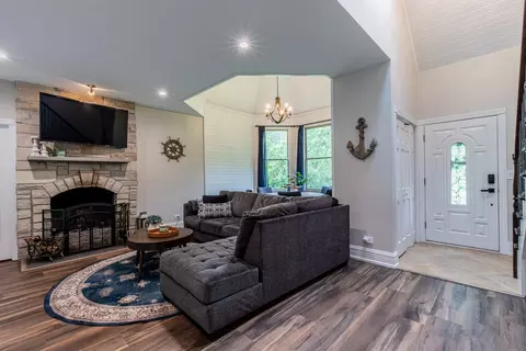 Other - 8 Birch Dr, Putnam, IL 61560 photo 1 of 9
