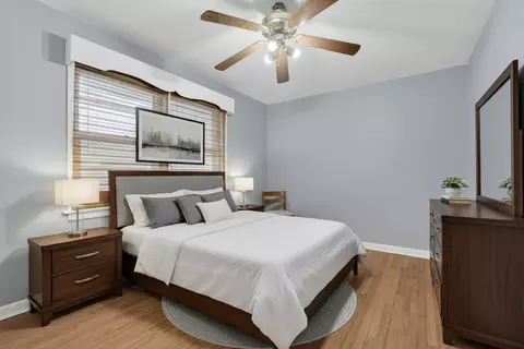 Bedroom - 5265 W Devon Ave, Chicago, IL 60646 photo 3 of 4