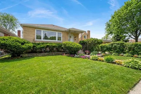 Exterior - 5265 W Devon Ave, Chicago, IL 60646 photo 4 of 5
