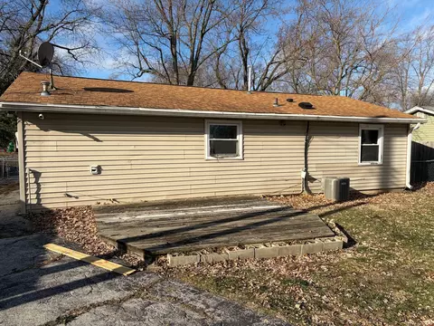 Exterior - 3543 William St, Steger, IL 60475 photo 2 of 5