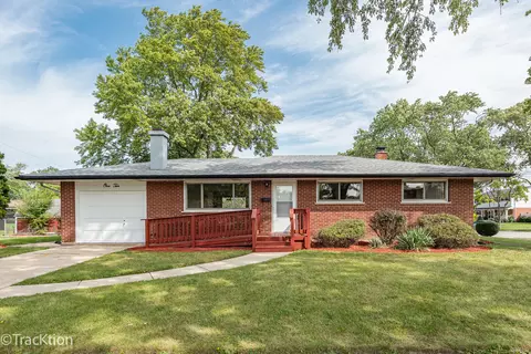 110 Westmere Rd, Des Plaines, IL 60016