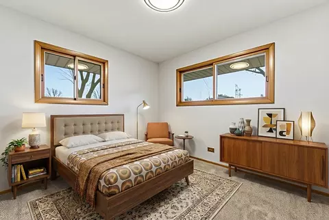 Bedroom - 110 Westmere Rd, Des Plaines, IL 60016 photo 2 of 3
