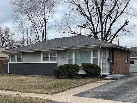16165 Oxford Dr, Markham, IL 60428 photo 2