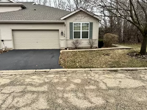 1126 N Oakwood Dr #1126, Fox Lake, IL 60020