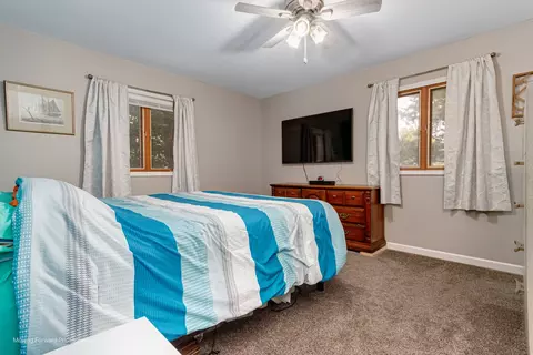 Bedroom - 305 Prospect Ave, Dwight, IL 60420 photo 4 of 5