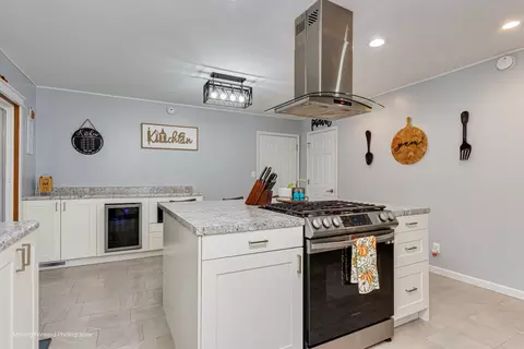 Kitchen - 305 Prospect Ave, Dwight, IL 60420 photo 2 of 5