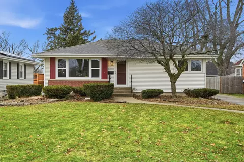 15944 School St, South Holland, IL 60473