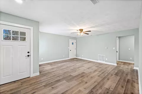10 E Locust St, Ashmore, IL 61912 photo 3