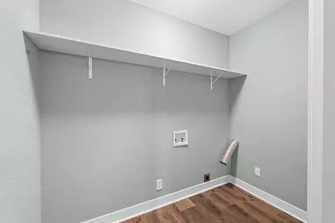 10 E Locust St, Ashmore, IL 61912 photo 22