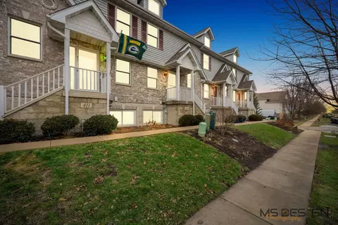 413 N Charles St, Cortland, IL 60112