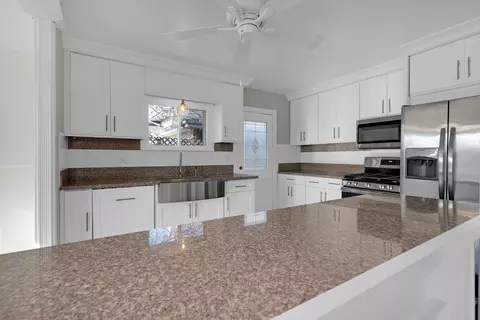 190 E Bradley St, Des Plaines, IL 60016 photo 16