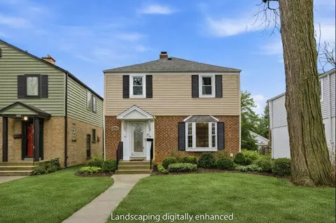 8434 Keystone Ave, Skokie, IL 60076
