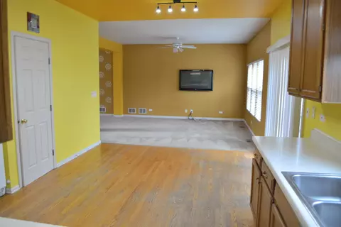 Living - 2068 Norwich Dr, Bartlett, IL 60103 photo 3 of 5