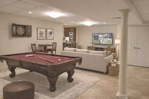 Other - 1742 Pebble Beach Dr, Hoffman Estates, IL 60169 photo 7 of 11