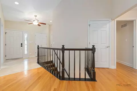 Entry Way - 1742 Pebble Beach Dr, Hoffman Estates, IL 60169 photo 2 of 2